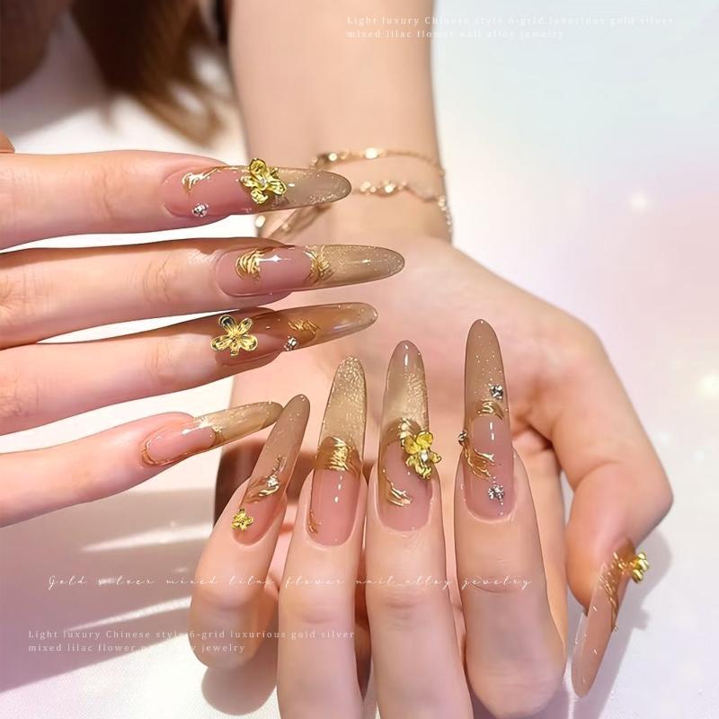 Nail Art Lilac - 20/30 peças de Charms de Flores