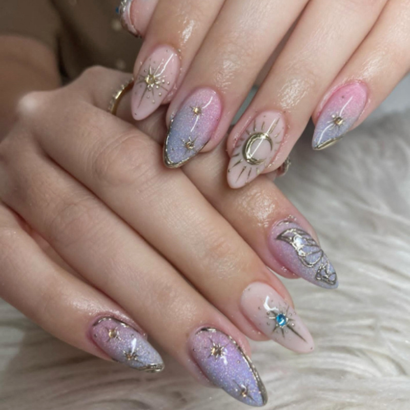 24 peças de Unhas Postiças Ade - Nail Art Inspo avaliação e preço