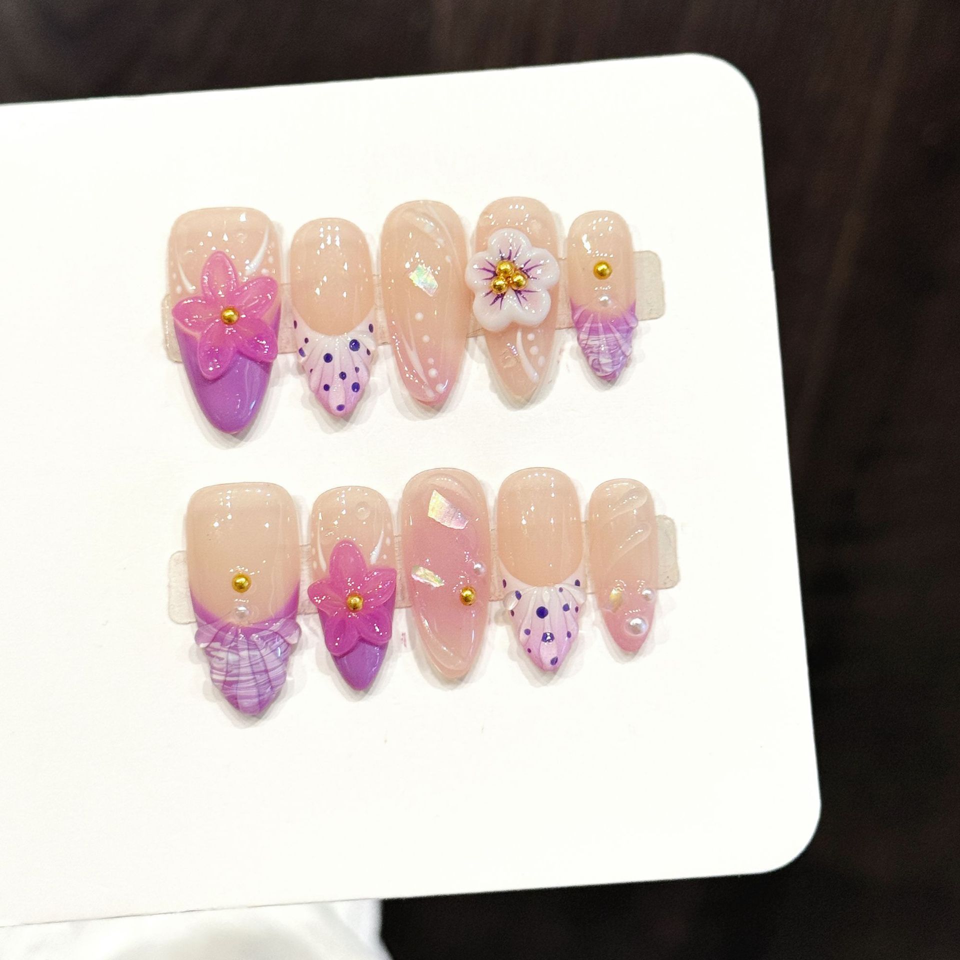 10 Peças de Unhas Postiças de  - Nail Art Strawberry avaliação e preço