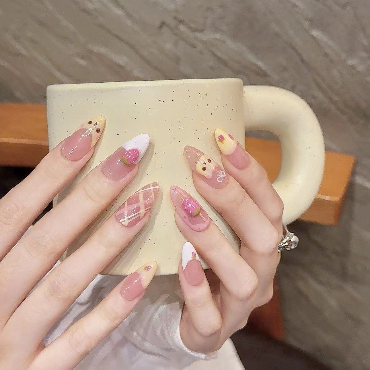 10 peças de unhas postiças ova - Nail Art Strawberry avaliação e preço